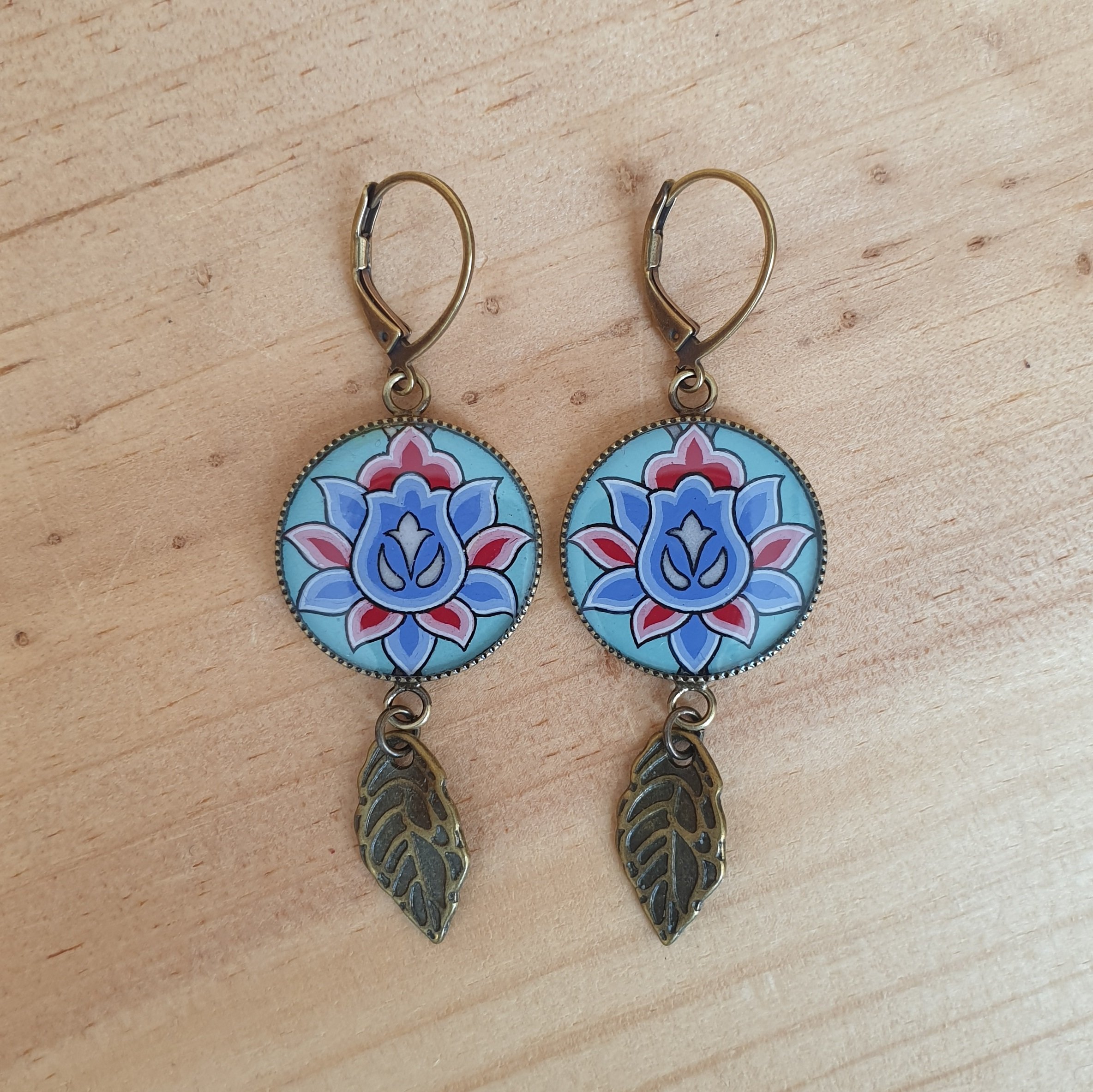 Bloem oorbellen groen/blauw/roze