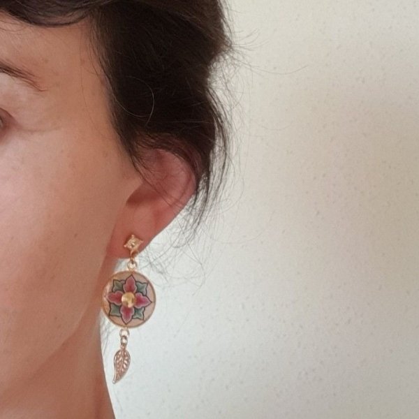 Lente roze of blauwe bloem bungelende oorbellen