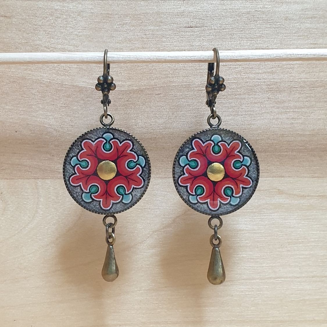 Romaanse bloem hanger oorbellen