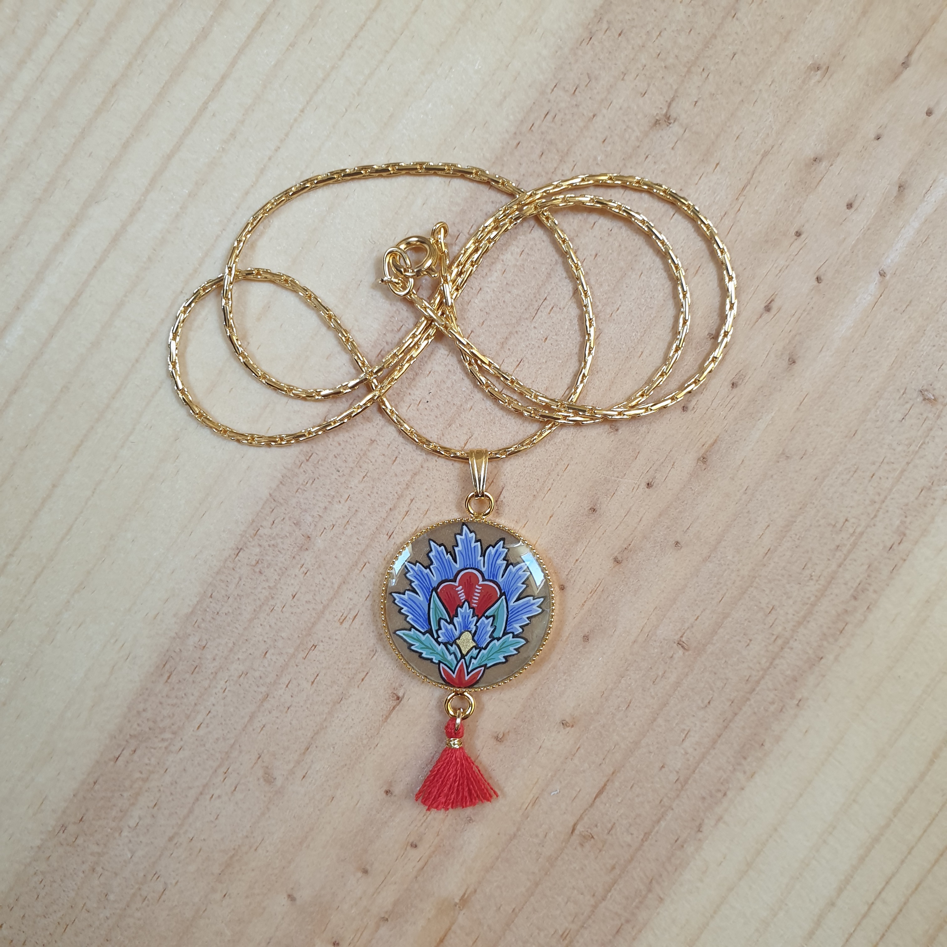 Halsketting hanger verlichte blauwe oosterse bloem