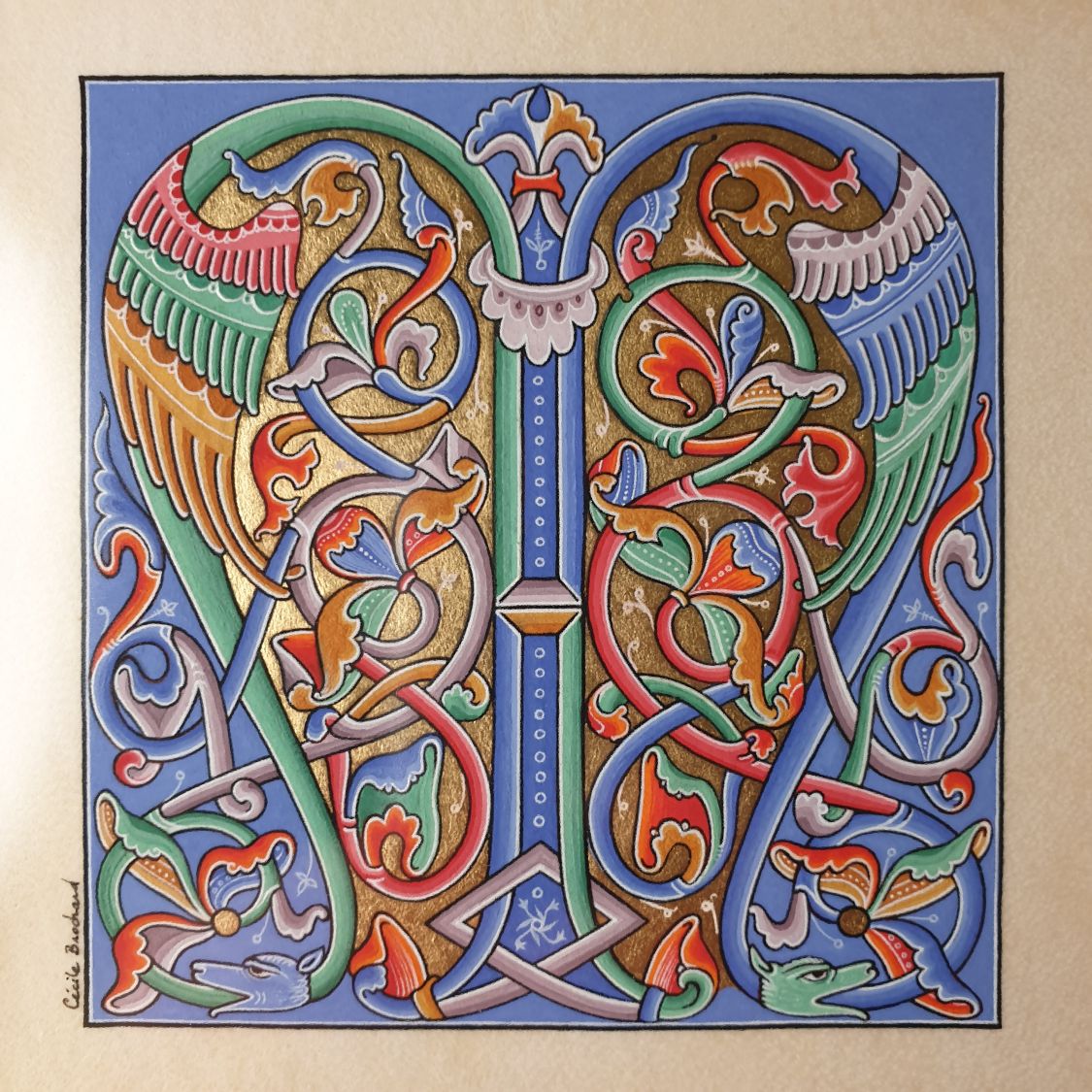 Romaanse verlichte letter M ingelijst