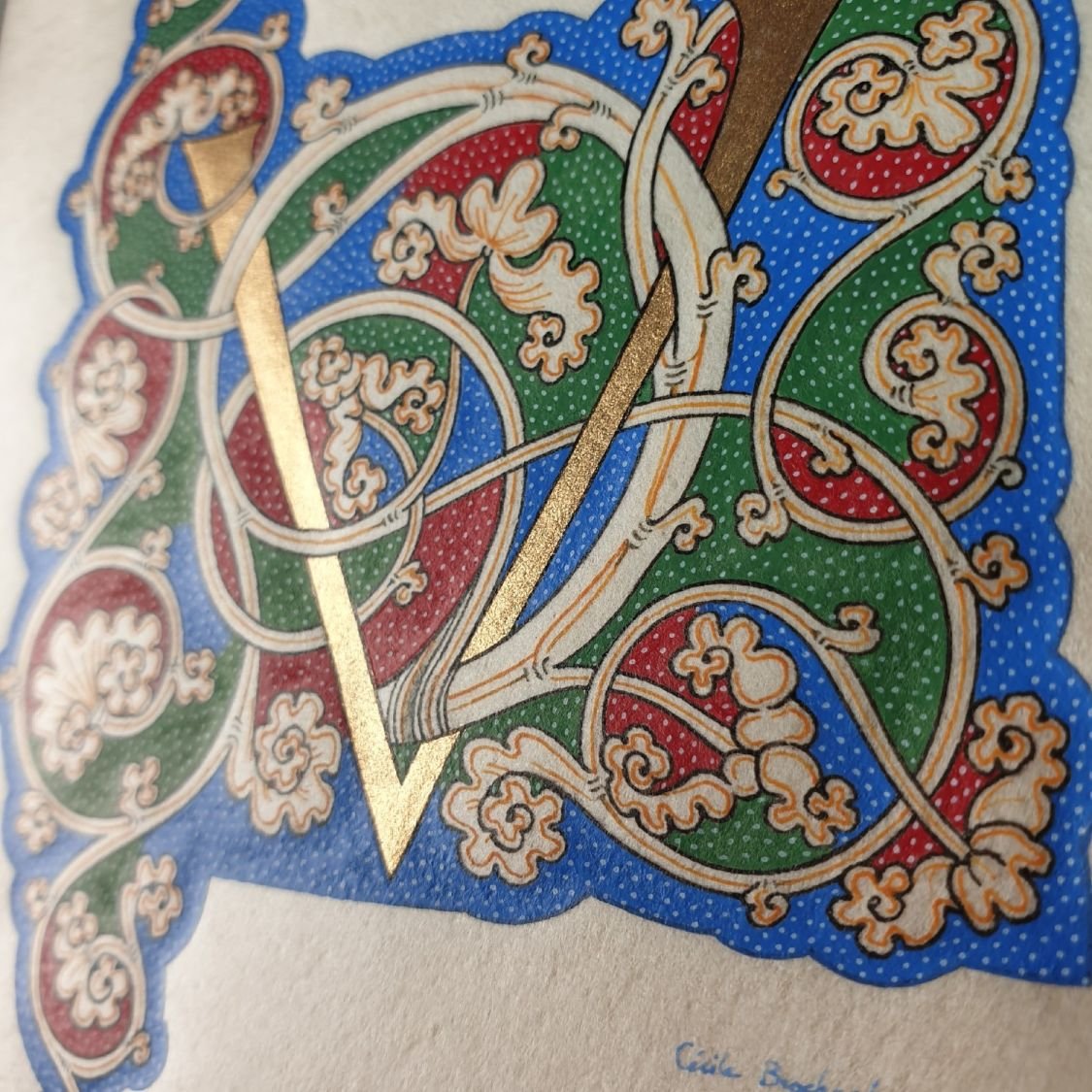 Verlichte letter V "witte wijnstok